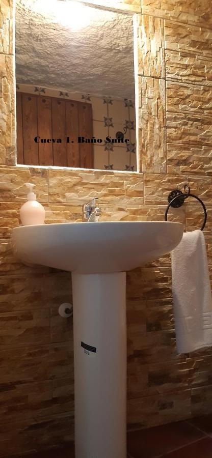Cuevas Lourdes Villa Benamaurel Ngoại thất bức ảnh